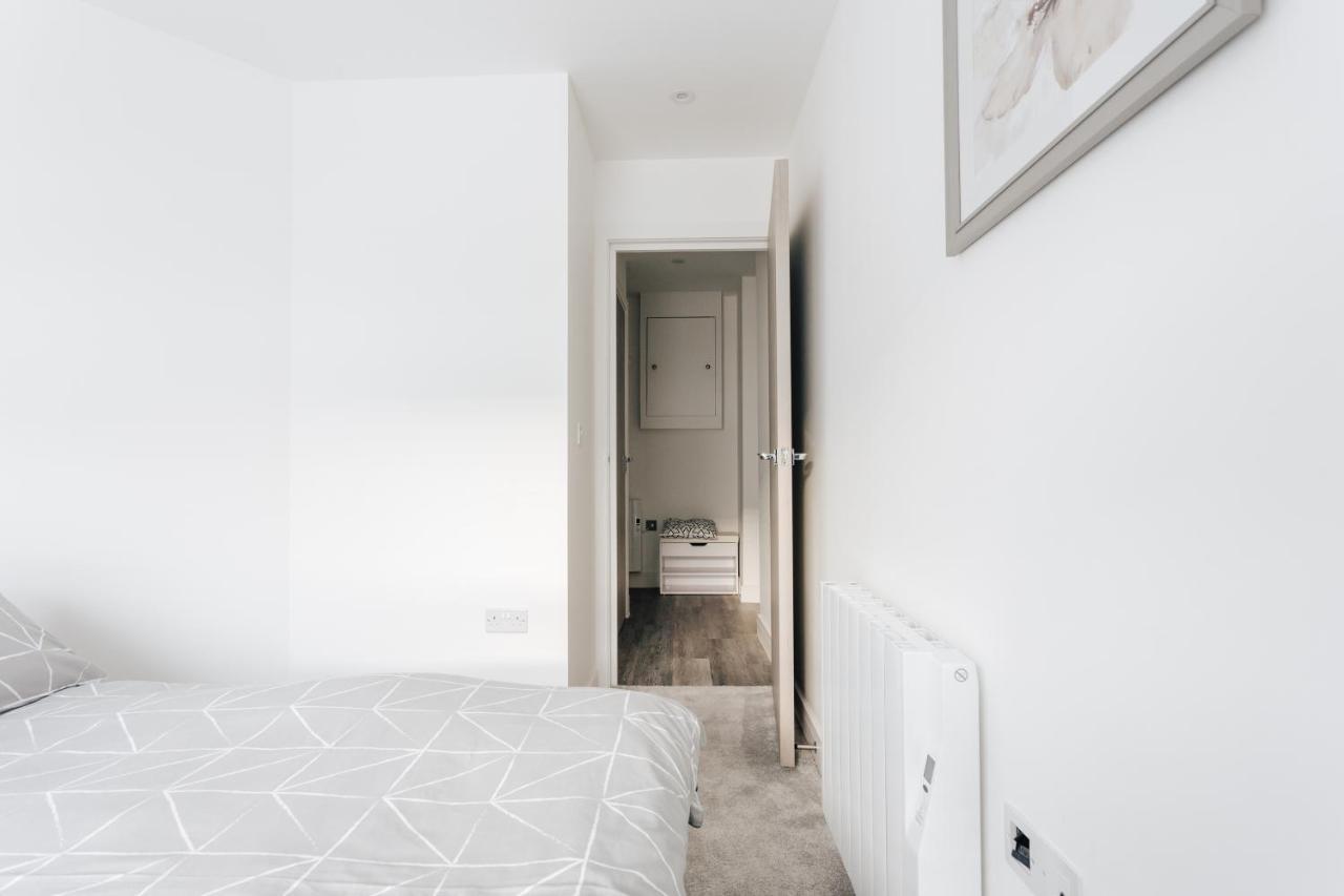 Central 2 Double Bedroom Flat With Parking Bournemouth Bagian luar foto