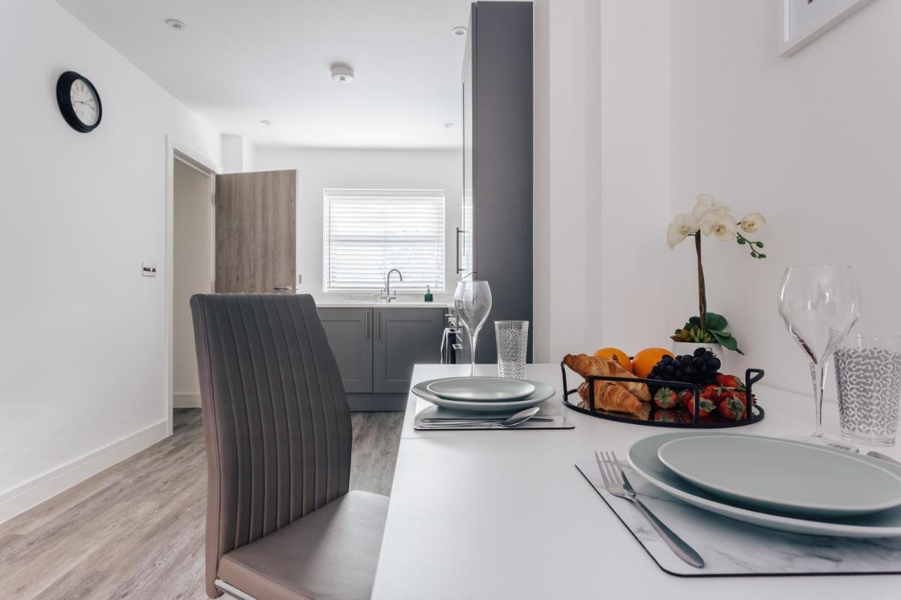 Central 2 Double Bedroom Flat With Parking Bournemouth Bagian luar foto