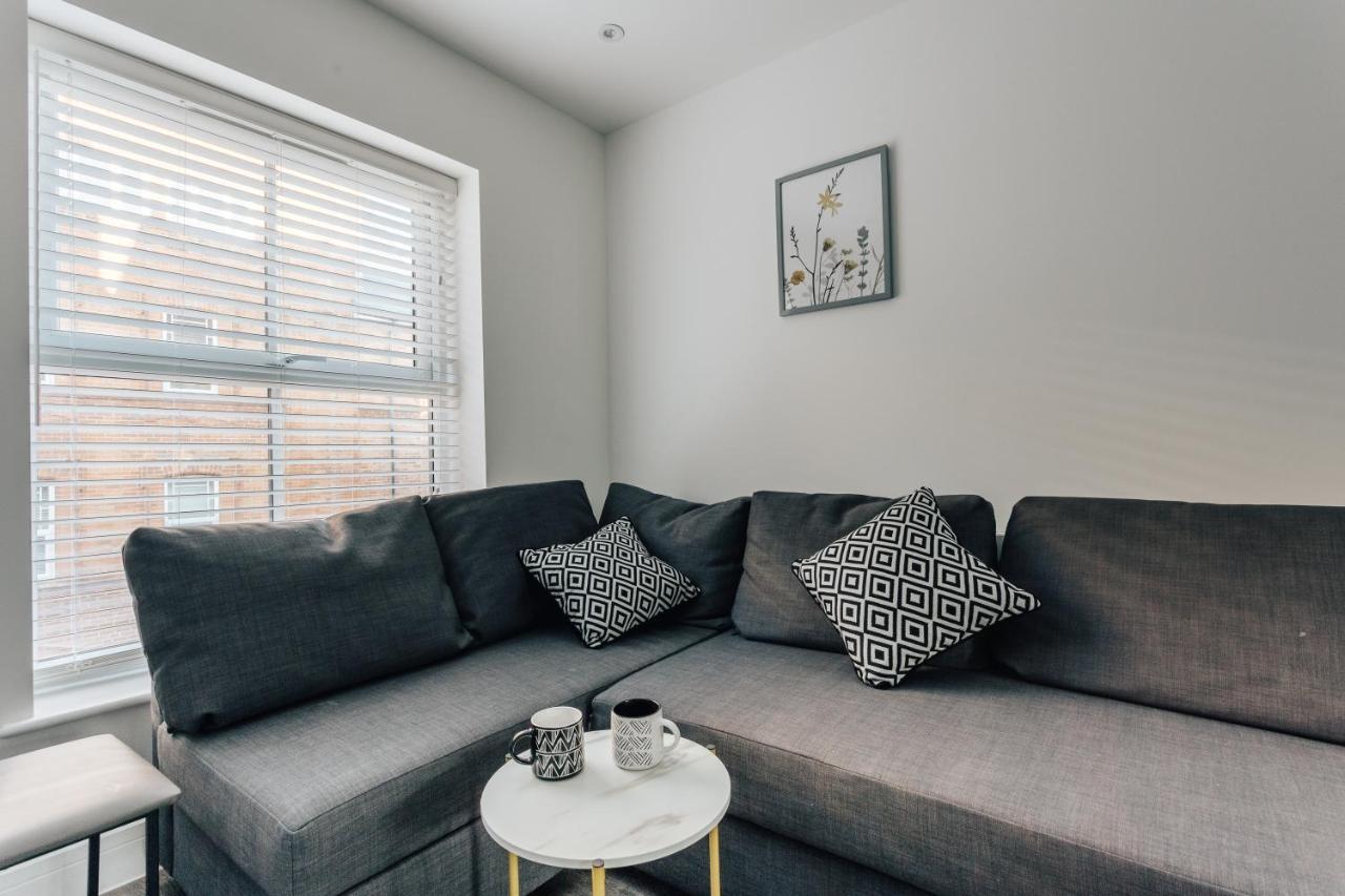 Central 2 Double Bedroom Flat With Parking Bournemouth Bagian luar foto